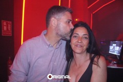 084-